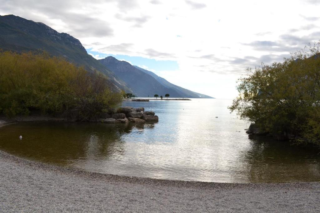 Villa Orchidea Nago-Torbole Bagian luar foto