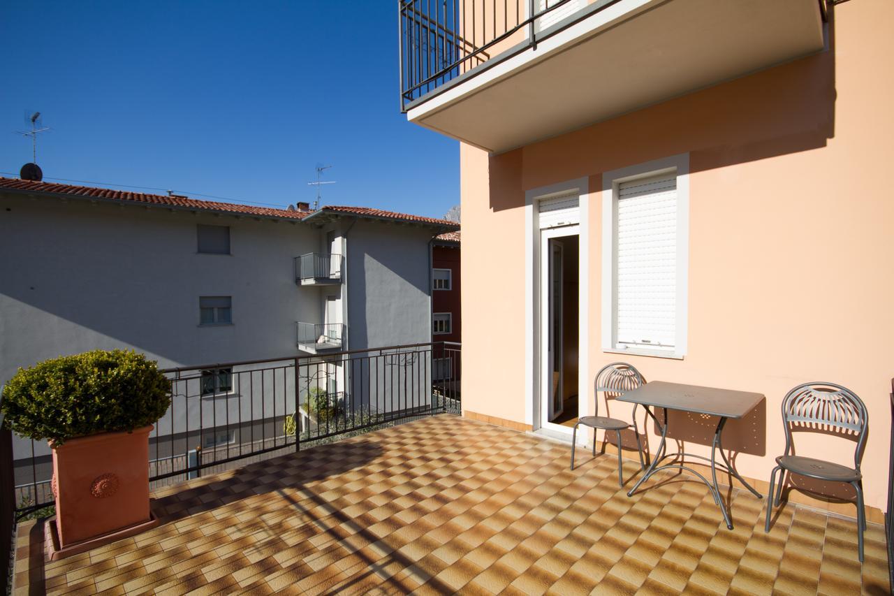 Villa Orchidea Nago-Torbole Bagian luar foto
