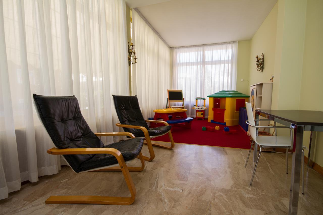 Villa Orchidea Nago-Torbole Bagian luar foto